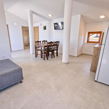 Apartments Punta بيران المظهر الخارجي الصورة